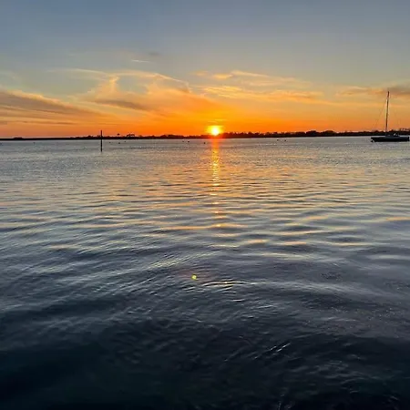 Maison Familiale Face A La Βίλα